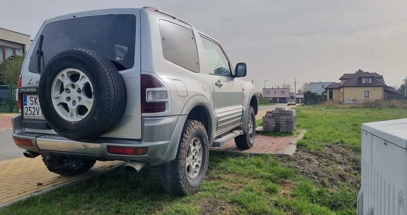 Mitsubishi Pajero cena 29000 przebieg: 108000, rok produkcji 2002 z Katowice małe 29